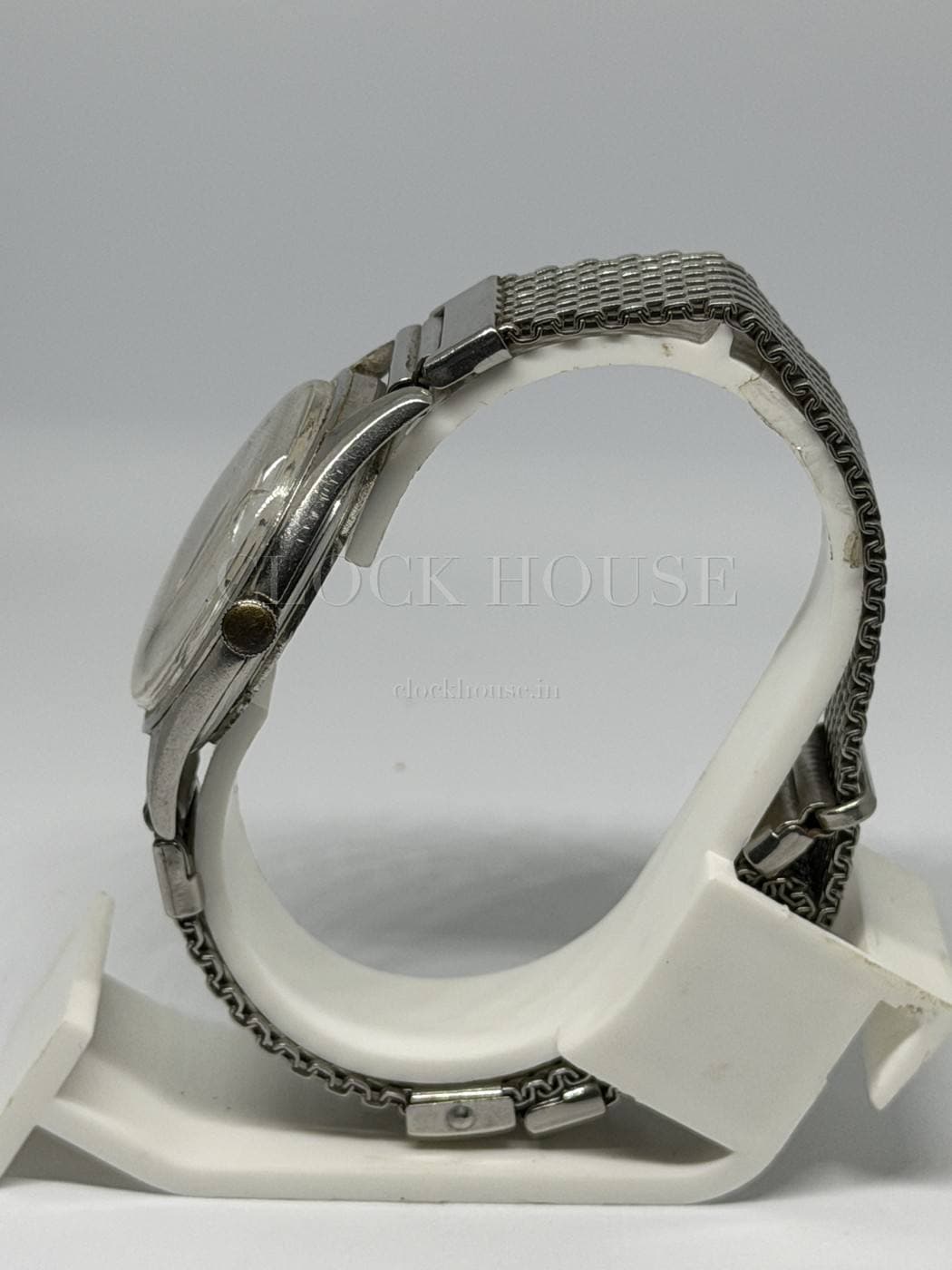 Cyma Navystar vintage Cyma watch, view 2