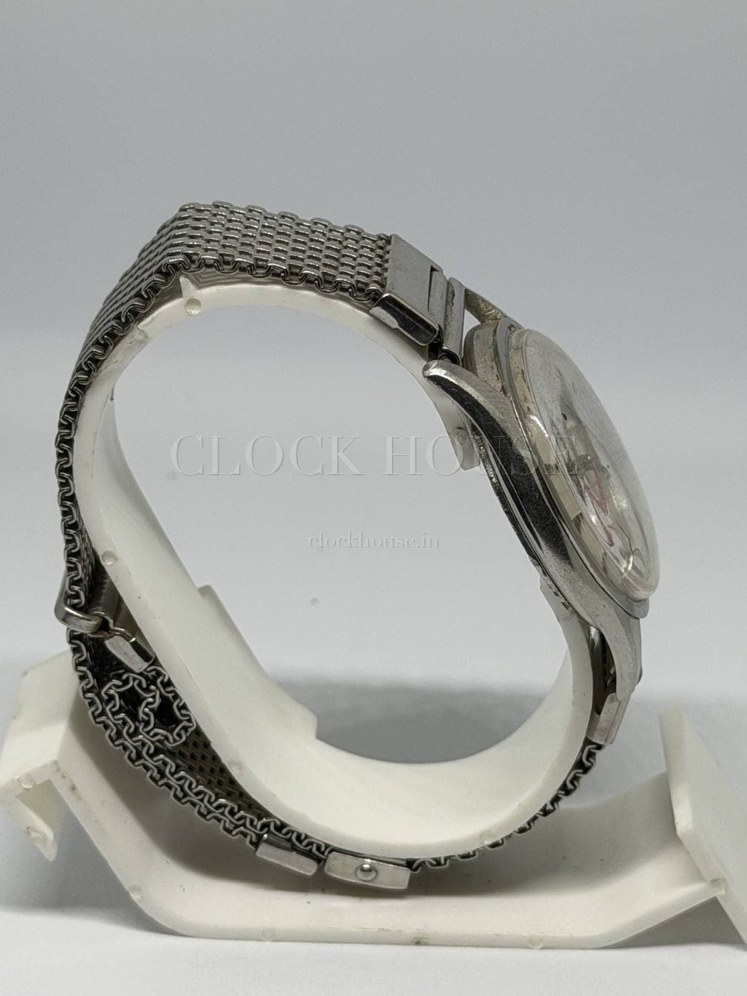 Cyma Navystar vintage Cyma watch, view 4