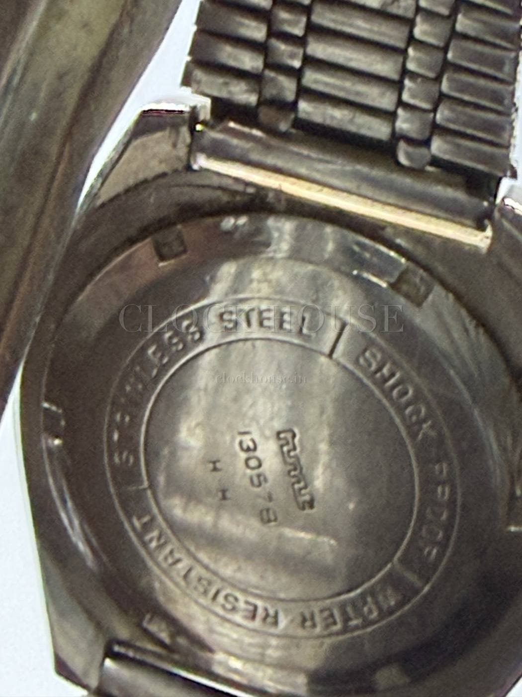 HMT Kohinoor caseback markings