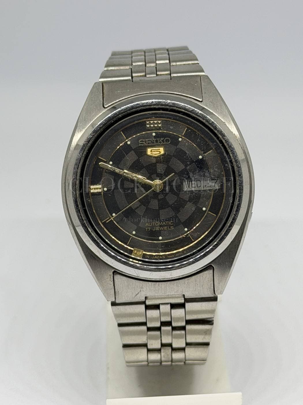 Seiko 5 Black Waffle Dial