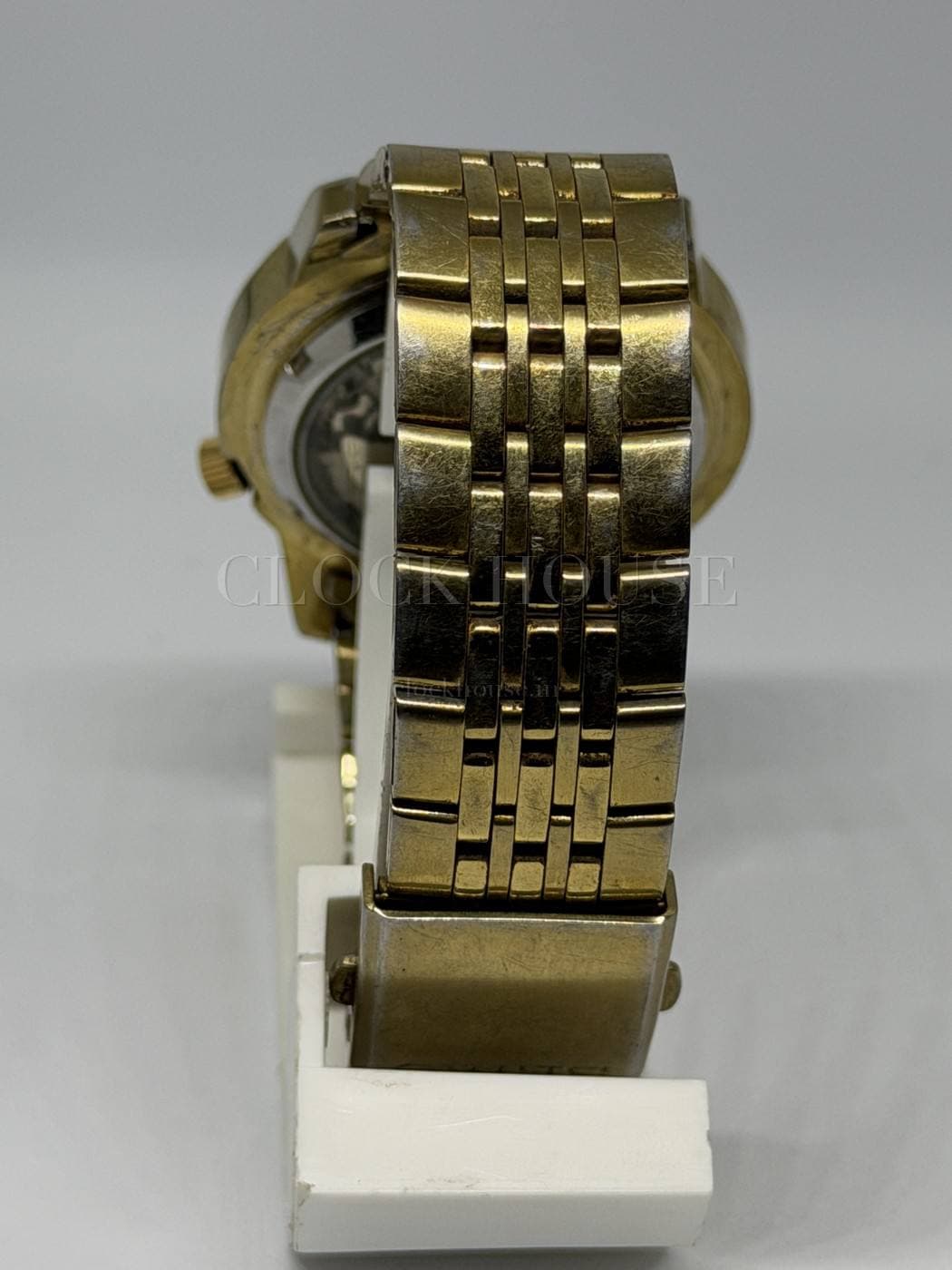 Seiko 5 Black (Diashock) vintage Seiko 5 automatic, view 3