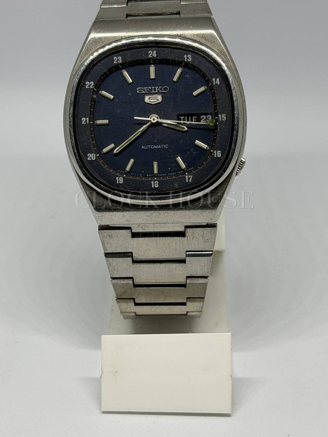 Seiko 5 Cream Day-Date