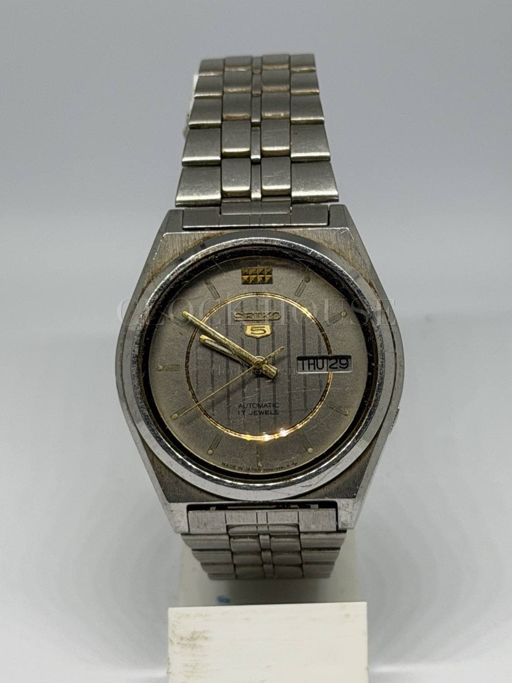Seiko 5 Gold Dial
