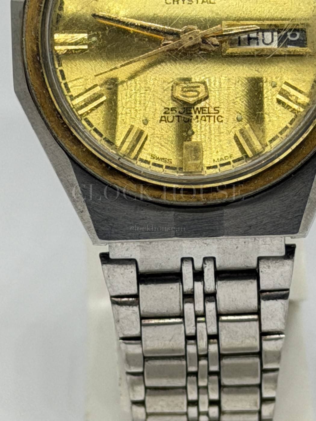 Seiko 5 Gold (Roman Dial) vintage Seiko 5 automatic, view 2