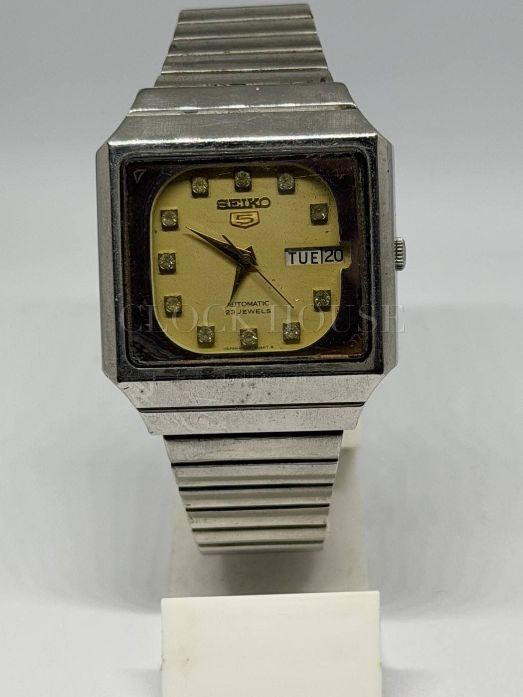 Seiko 5 Gold (TV Dial)