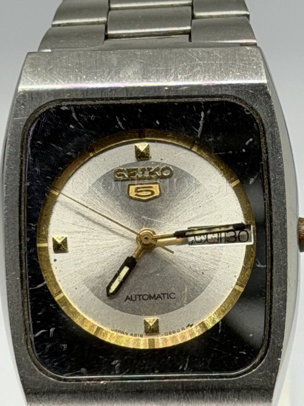 Seiko 5 Silver Cushion vintage Seiko 5 automatic, view 2