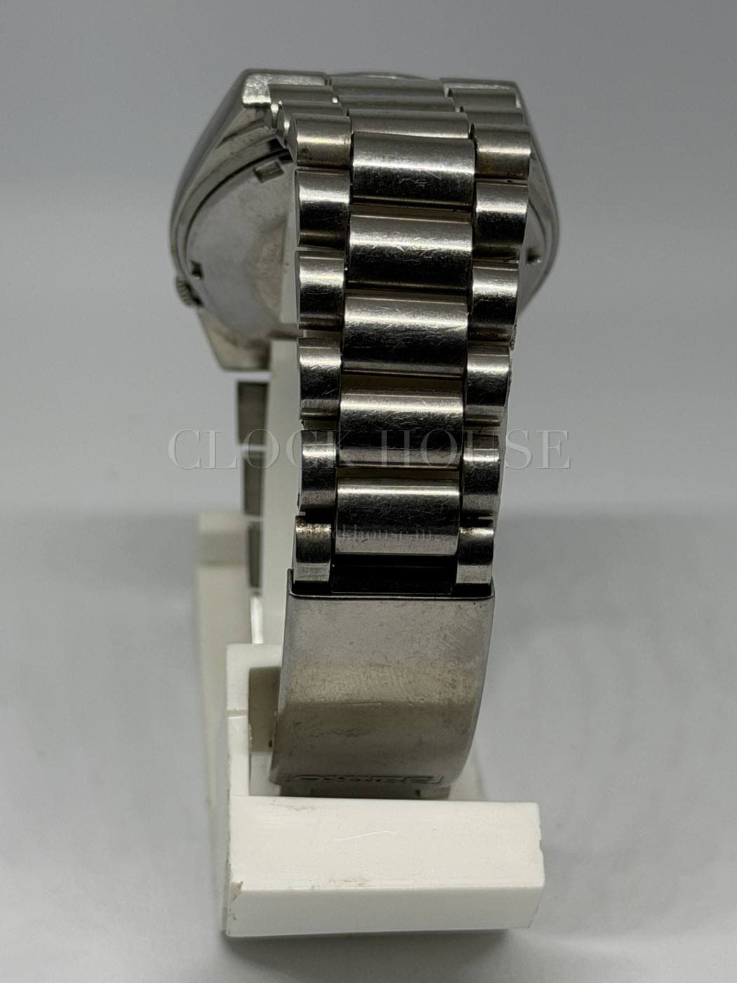 Seiko 5 Silver Day-Date vintage Seiko 5 automatic, view 3