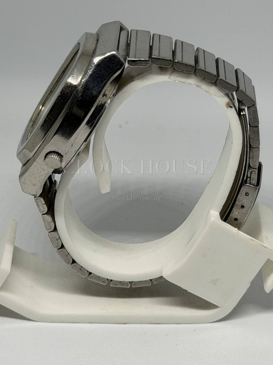 Seiko 5 Silver (TV Dial) vintage Seiko 5 automatic, view 2