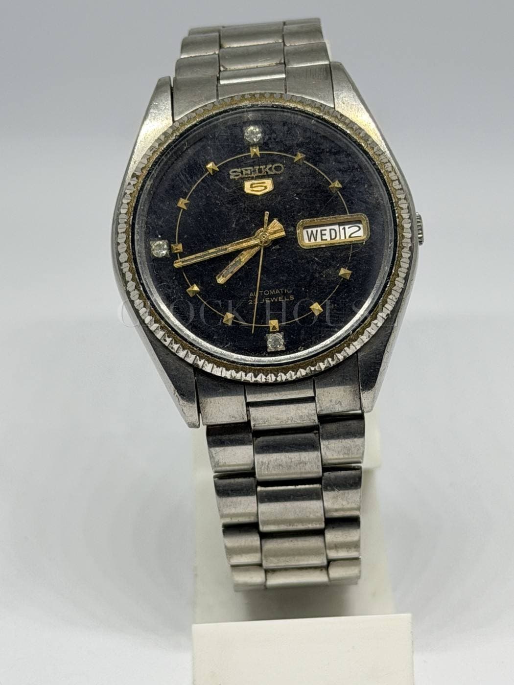 Seiko Automatic (Black Dial, Fluted Bezel)