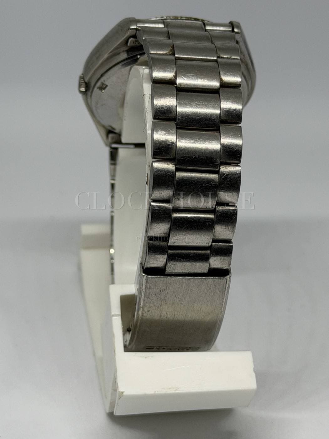 Seiko Automatic (Black Dial, Fluted Bezel) vintage Seiko automatic, view 3