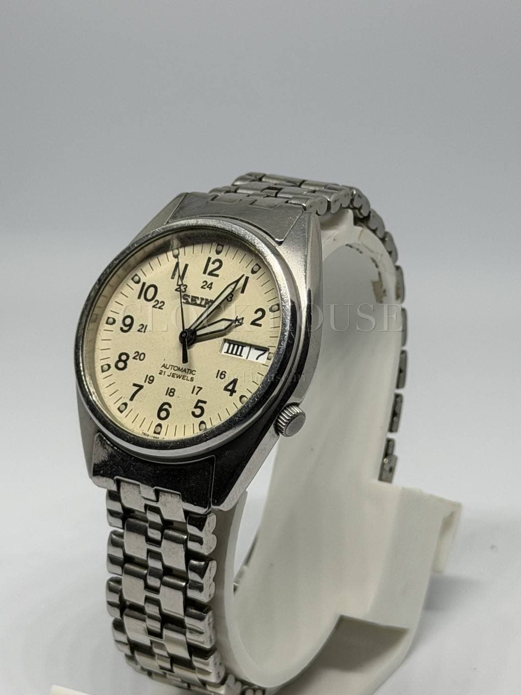 Seiko Automatic (Cream 24-Hour Dial) vintage Seiko automatic, view 5