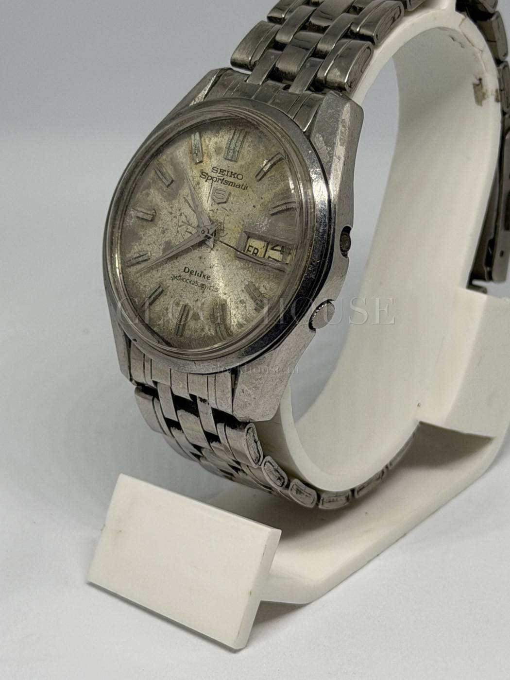 Seiko Automatic (Silver Dial) vintage Seiko automatic, view 5