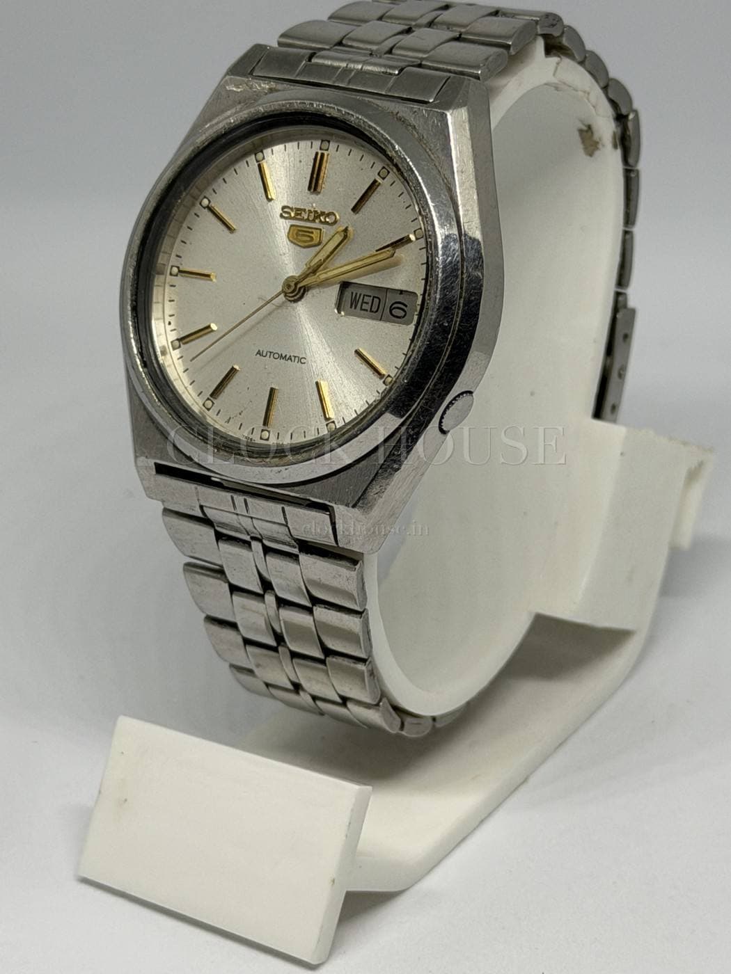 Seiko Automatic (Silver Dial) vintage Seiko automatic, view 5
