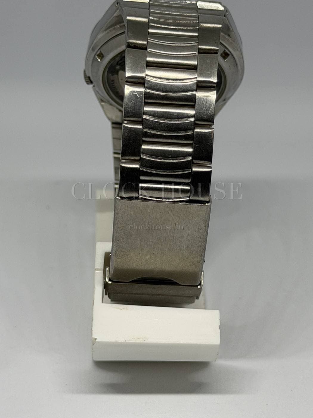 Seiko Automatic (White 24-Hour Dial) vintage Seiko automatic, view 3