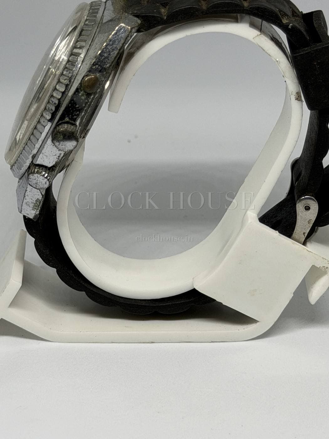 Soni Datomatic vintage Soni watch, view 2